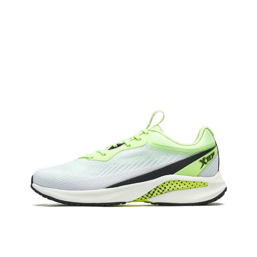 推荐商品：特步 动力巢 騛速 竞速舒适跑鞋 980319110661 白绿黑