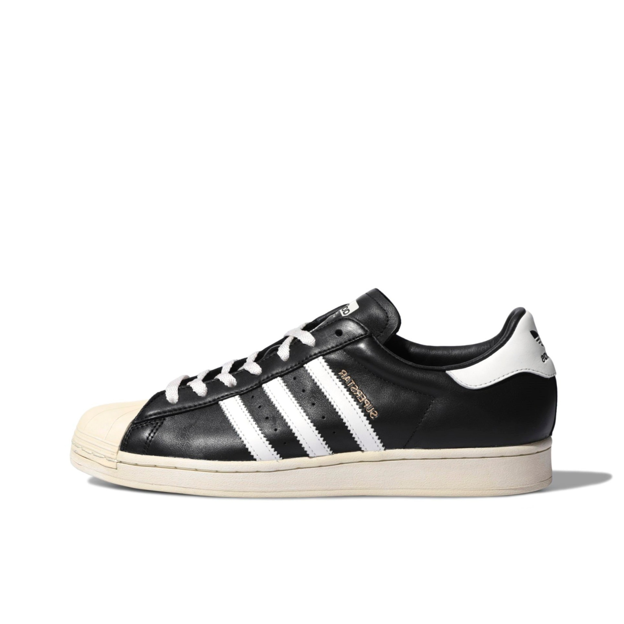 推荐商品：【宋雨琦同款】 adidas Originals Superstar 板鞋 轻便贝壳头薄底舒适百搭耐磨复古 黑色/水晶白/蓝色