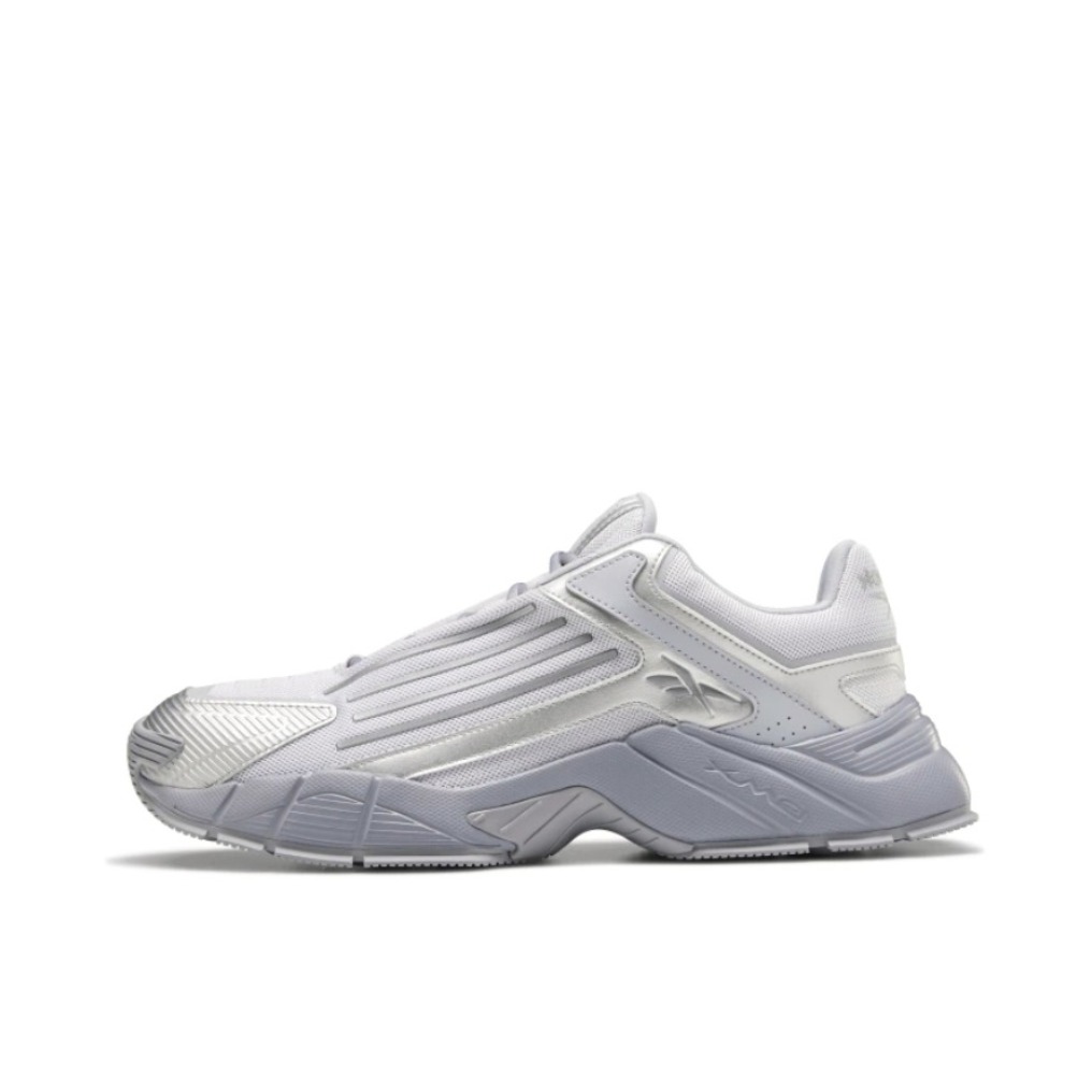 推荐商品：Reebok/锐步 DMX Series 3000 耐磨 百搭 织物 运动休闲鞋 浅灰色/银灰色/深灰色
