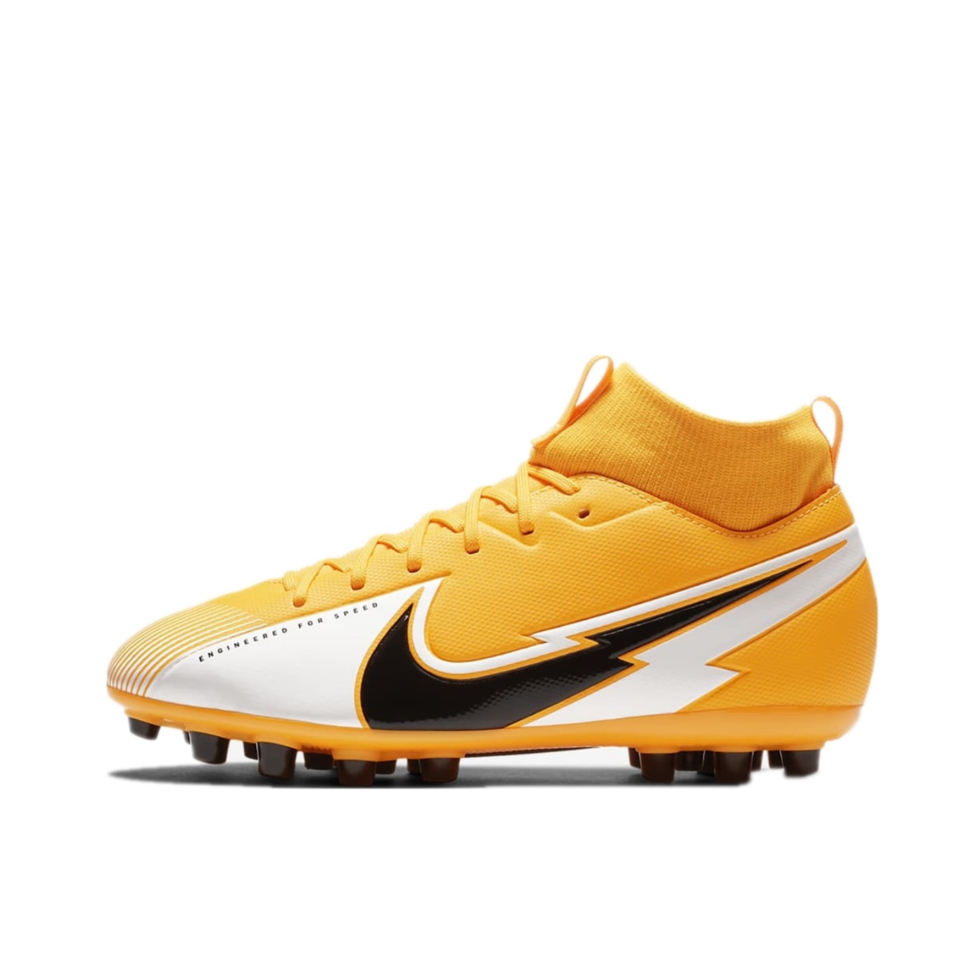 推荐商品：Nike Mercurial Superfly 7 Academy AG 中端 胶质短钉 防滑耐磨 舒适减震 百搭 人工草场 足球鞋 黄色/白色/黑色