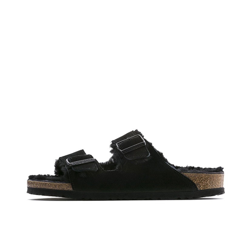 推荐商品：Birkenstock Arizona Shearling系列 勃肯鞋 冬季拖鞋 保暖牛皮复古平跟一字防磨露趾双扣软木软底 绒面革 常规版/黑色
