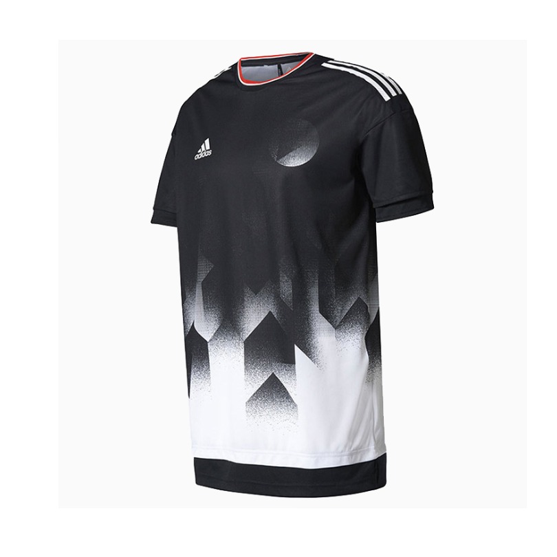adidas童装 足球比赛服拼色圆领T恤 男中大童 BS3812