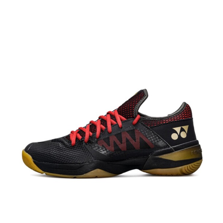 推荐商品：YONEX/尤尼克斯 POWER CUSHION COMFORT Z 2 缓冲 舒适 减震 轻便 防滑 羽毛球鞋 黑色/红色