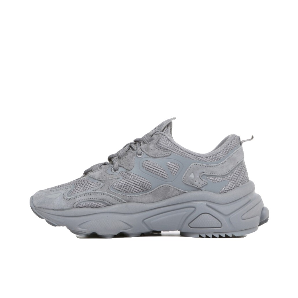 推荐商品：FILA/斐乐  Mars 火星 老爹鞋 防滑耐磨舒适透气百搭时尚复古休闲运动织物合成革软底 狼灰