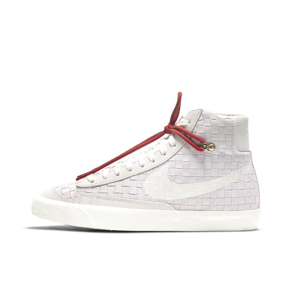 推荐商品：Nike Blazer 板鞋 经典复古防滑舒适百搭 Sashiko 中帮/浅粉红/白色/红色