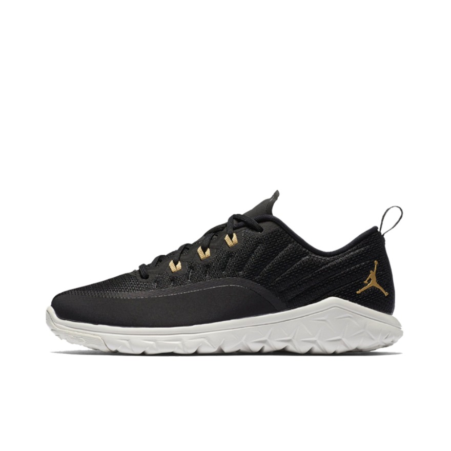 推荐商品：Air Jordan Trainer Prime 防滑耐磨 舒适减震 百搭复古 包裹性 支撑 训练鞋 黑色/金色1