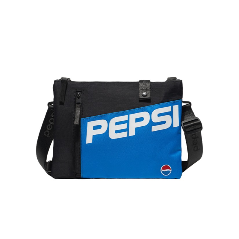 Pepsi 单肩斜挎小包邮差包信封包 BB02A203032