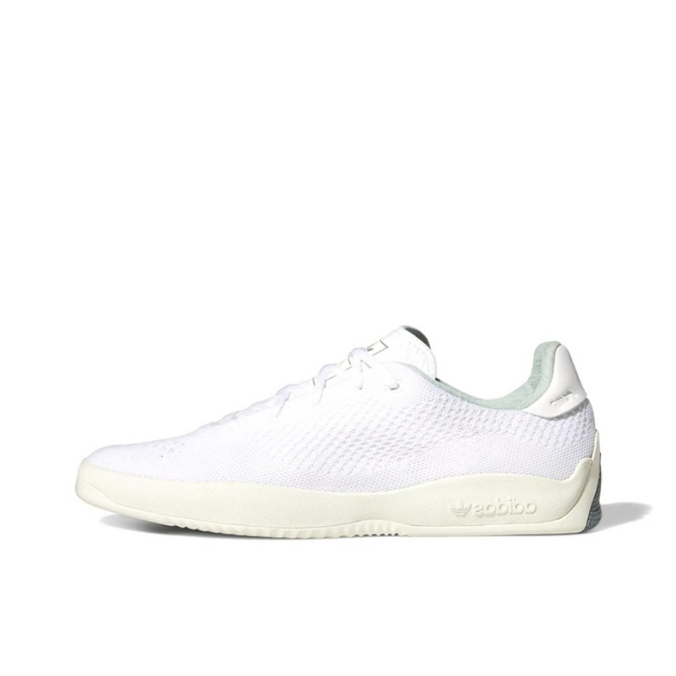 推荐商品：adidas Puig Primeknit Primeblue 防滑耐磨 轻便透气 运动休闲鞋 白色