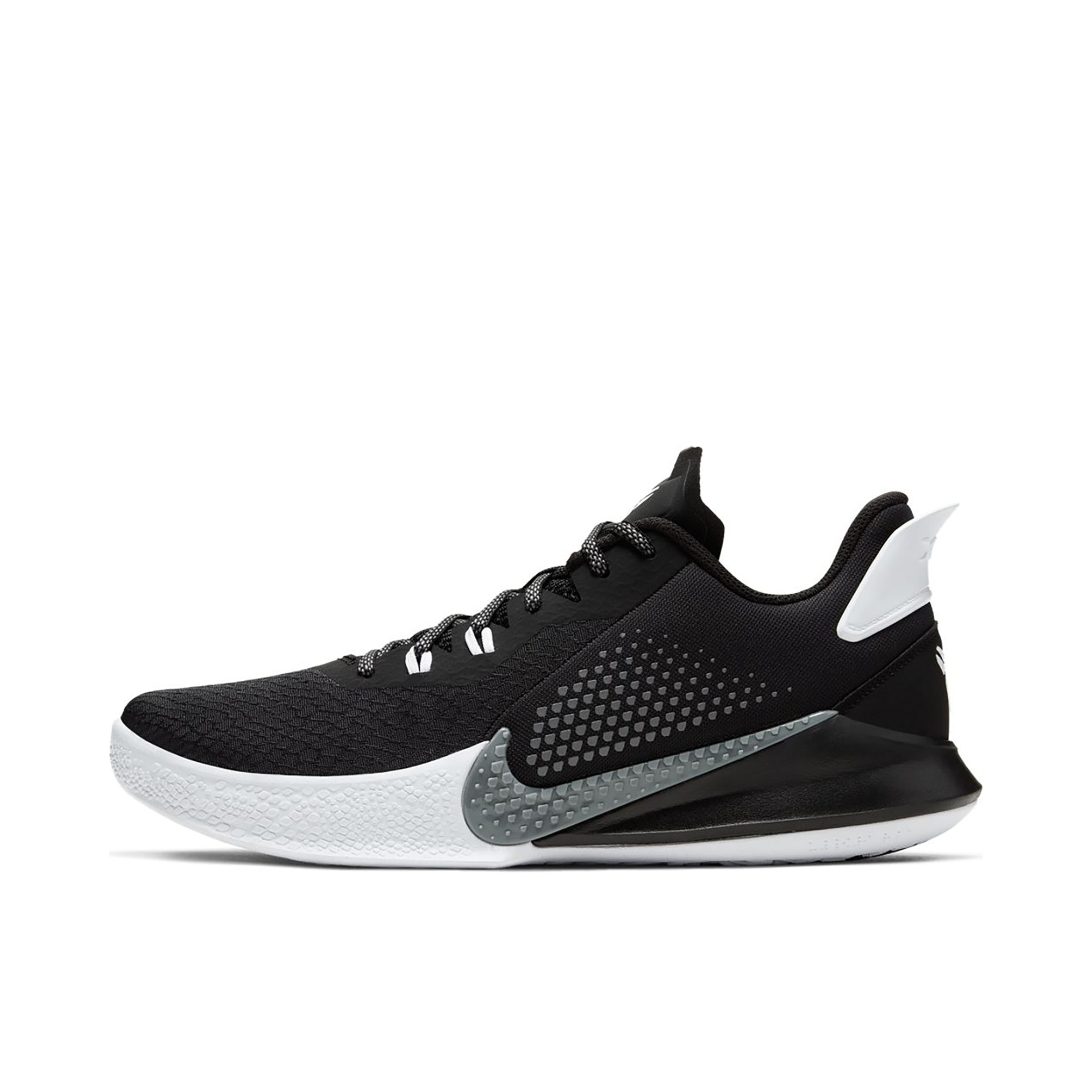 推荐商品：Nike Mamba Fury 复古 耐磨防滑 减震实战 织物 篮球鞋 Black White 黑色/白色