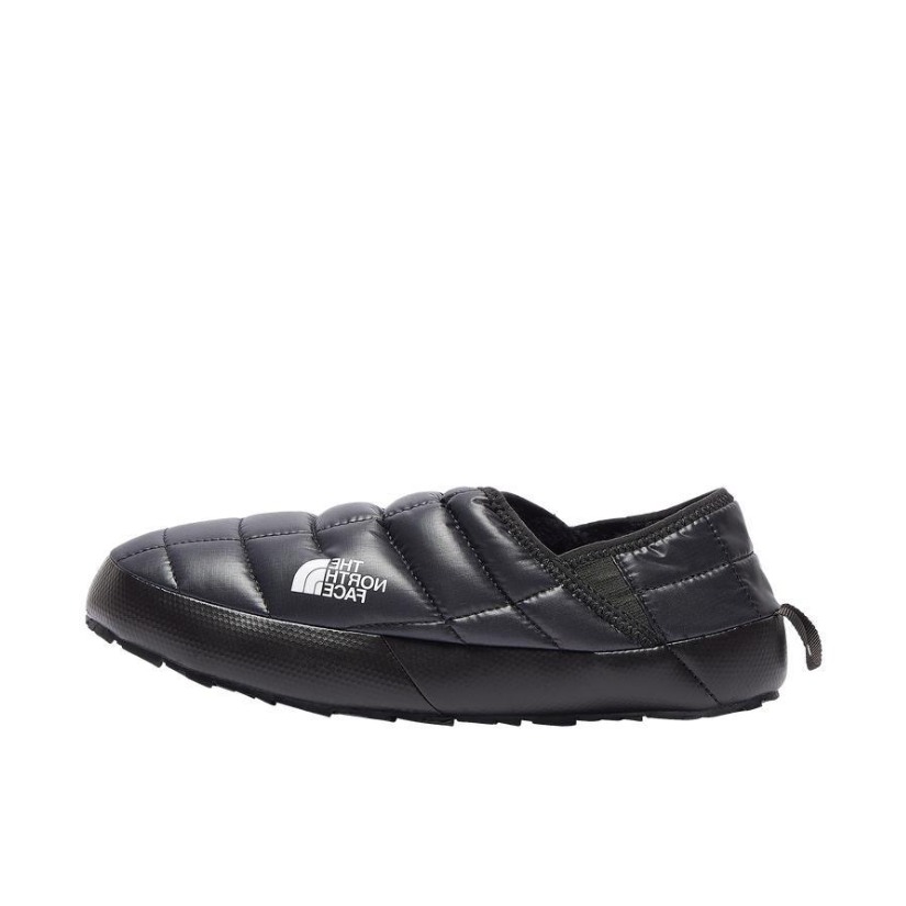 推荐商品：TheNorthFace/北面 Thermoball Traction Mules V 防滑耐磨 织物 保暖 舒适轻便 一脚蹬抓地 户外休闲鞋 炭黑/白色