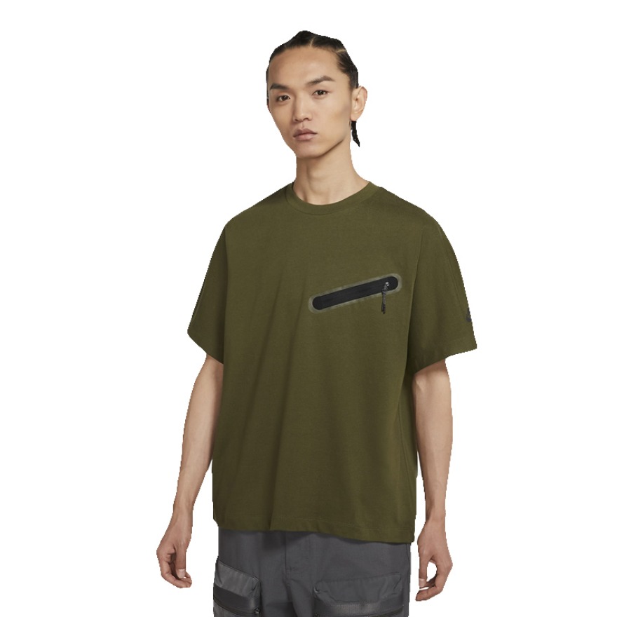 Nike 运动圆领拉链口袋短袖T恤 DH7818