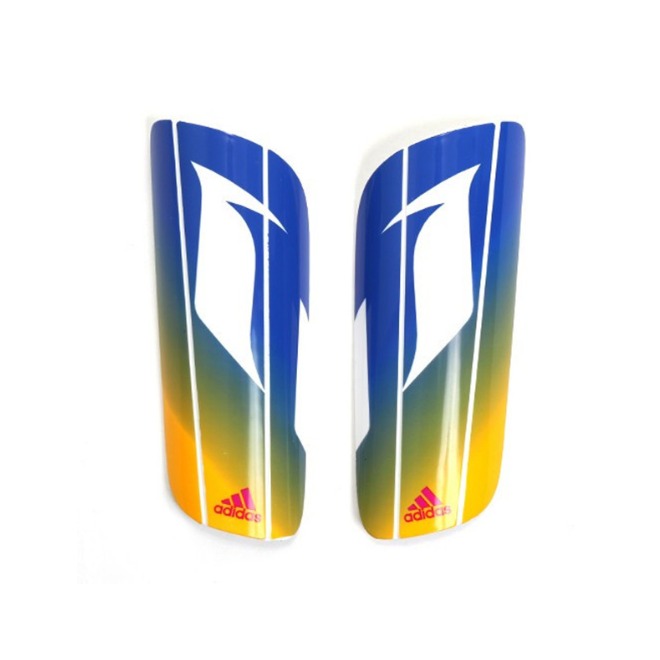 adidas 梅西插片式足球护腿板