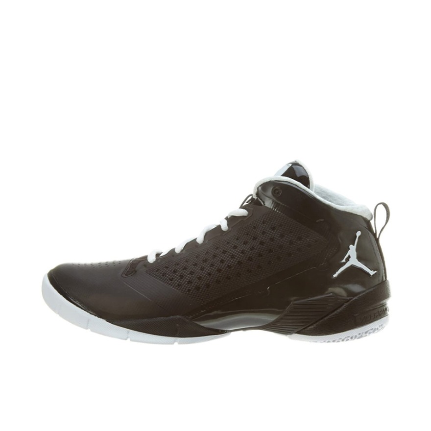 推荐商品：Jordan Fly Wade 2 篮球鞋 黑色