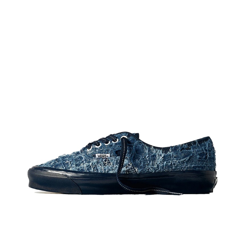 推荐商品：Vans/范斯 Authentic 潮流休闲 轻便舒适 防滑耐磨 百搭运动 复古 板鞋 FDMTL联名/蓝色/黑色