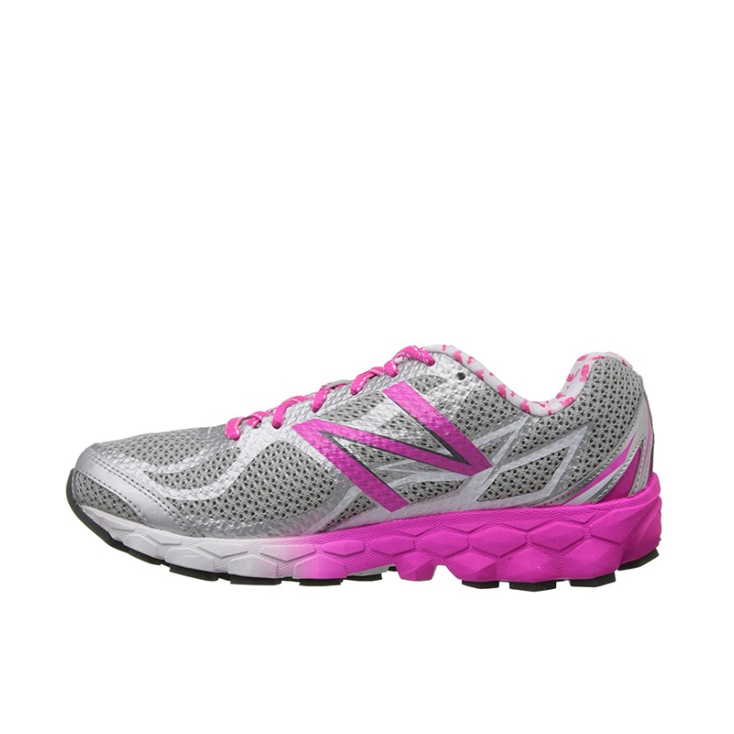 推荐商品：New Balance 3190 低帮 跑鞋 银色/紫色