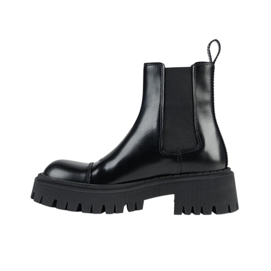 推荐商品：Balenciaga 巴黎世家 TRACTOR 简约舒适 百搭 时装靴 黑色