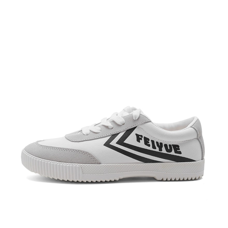 推荐商品：Feiyue/飞跃 复古拼接 舒适轻便 平底 反绒皮 休闲运动 德训鞋 FY-8109 白黑色