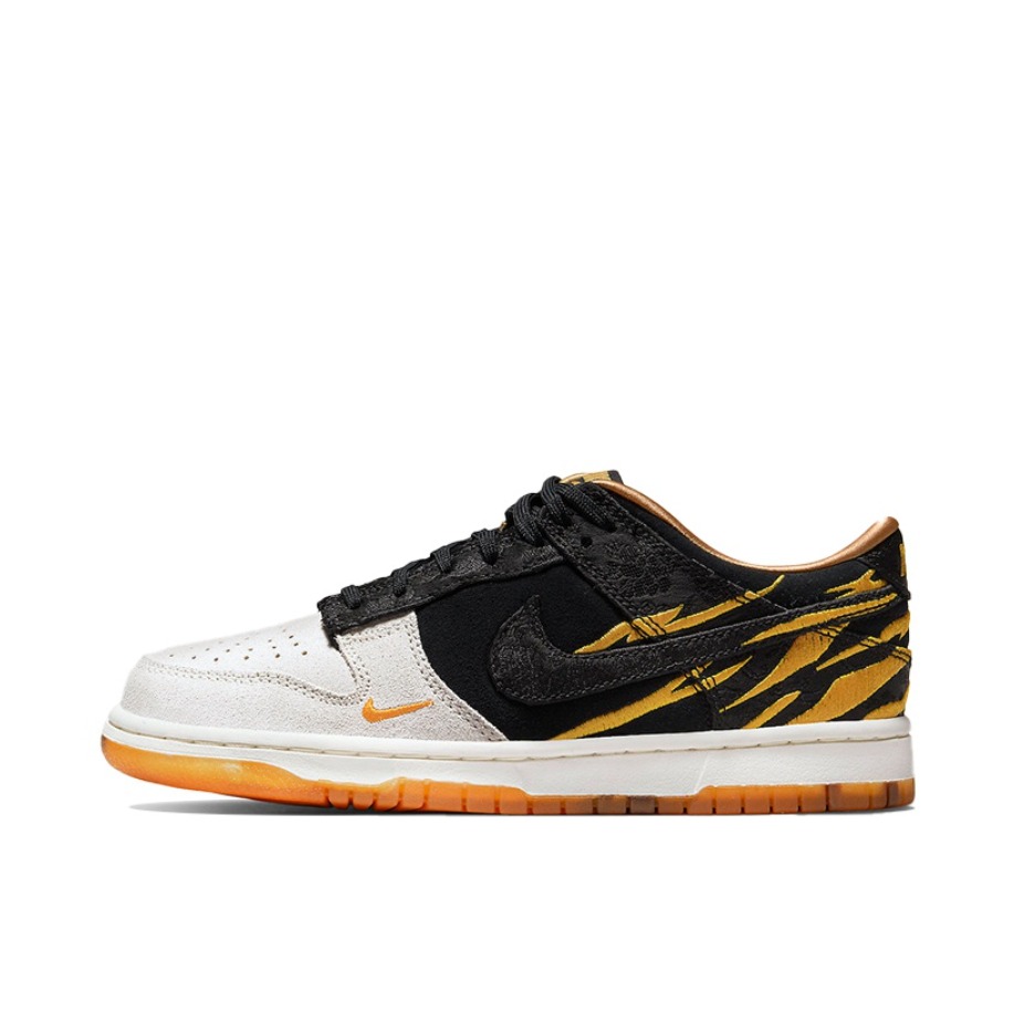 推荐商品：Nike Dunk 板鞋 经典复古百搭 God of Wealth 低帮/GS/虎年限定/财神/虎纹