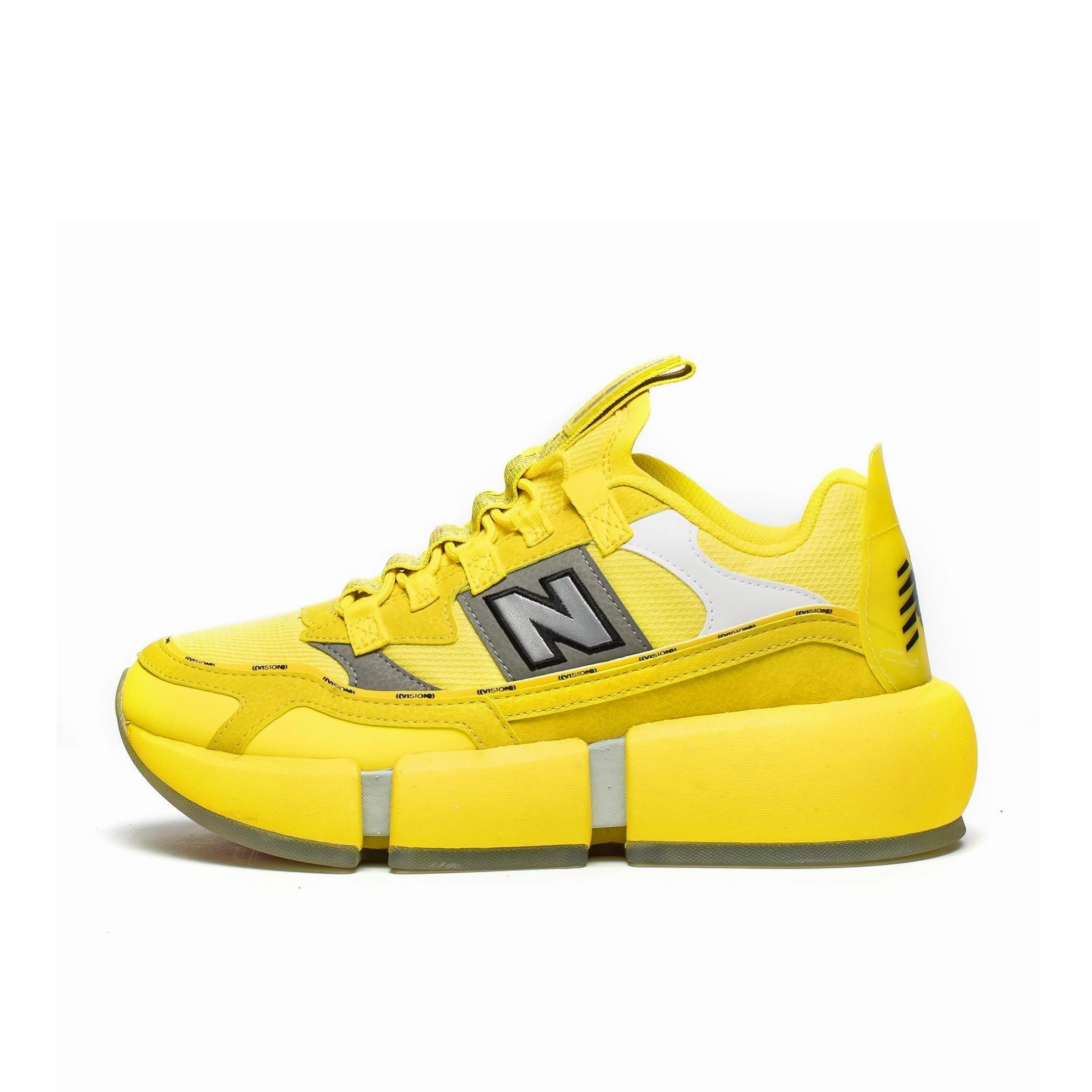 推荐商品：New Balance Vision Racer 跑鞋 减震防滑耐磨轻便网布透气厚底增高支撑平衡合成革织物 Jaden Smith联名/黄色