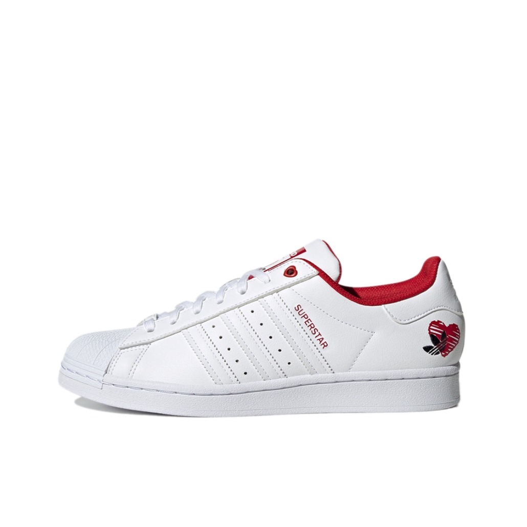 推荐商品：【宋雨琦同款】 adidas Originals Superstar 板鞋 轻便贝壳头薄底舒适百搭耐磨复古 情人节/白色/红色