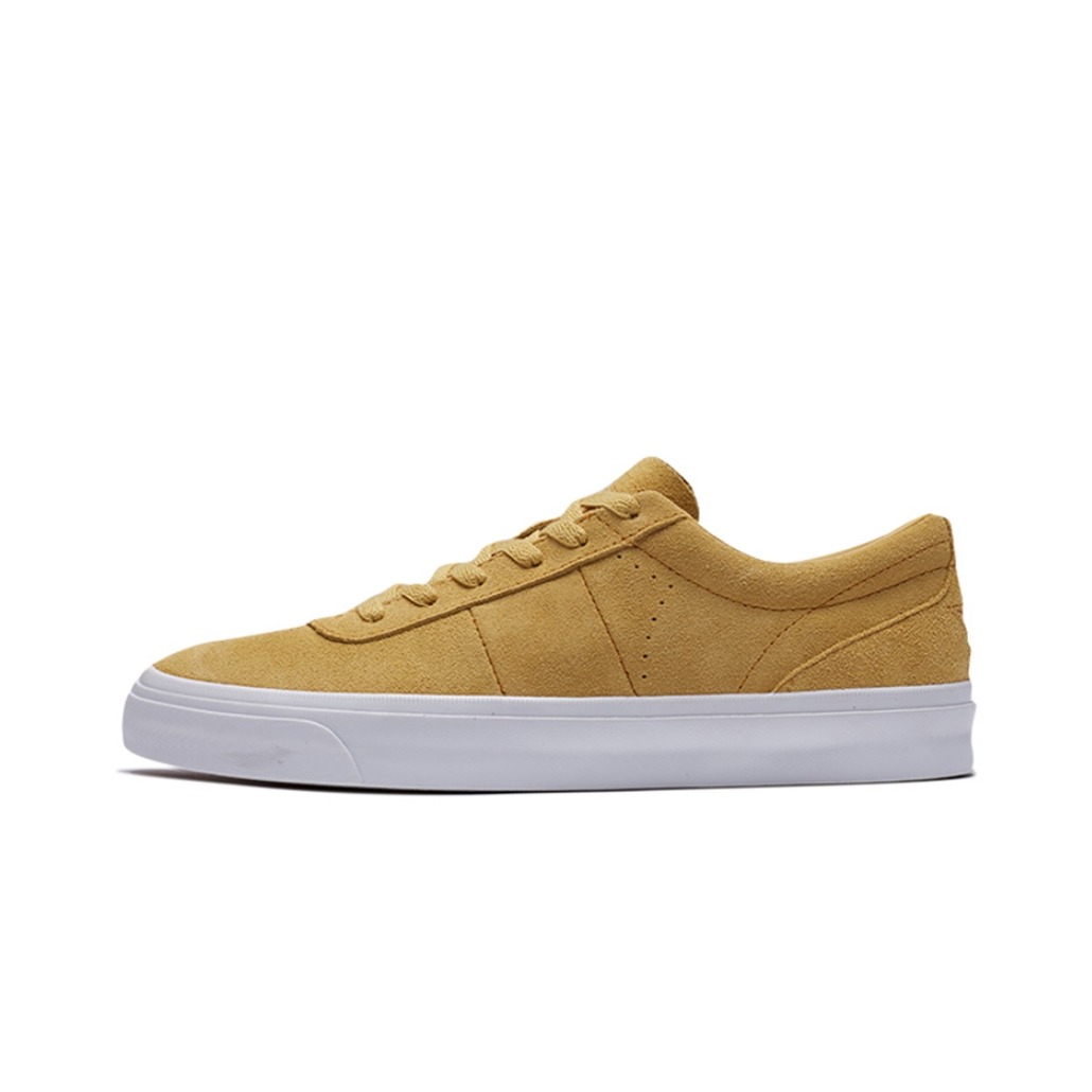 推荐商品：Converse/匡威 One Star Pro 翻毛皮 潮流复古 舒适 耐磨 防滑 板鞋 Desert Marigold/Turmeric Gold 金黄
