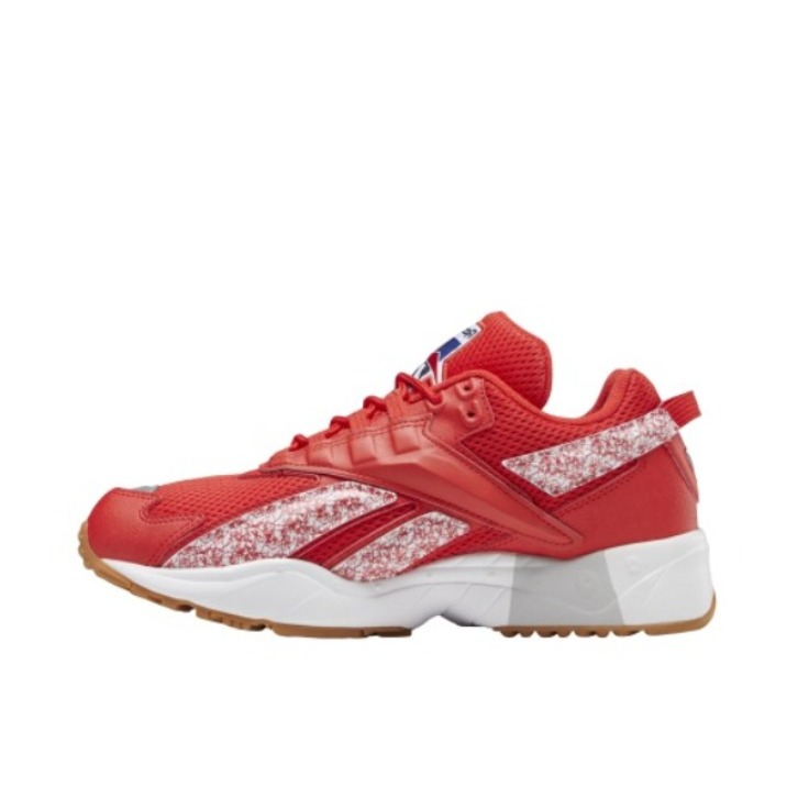 推荐商品：Reebok/锐步 Interval 96 跑鞋 复古潮流防滑耐磨轻质织物减震轻便 白色/红色 