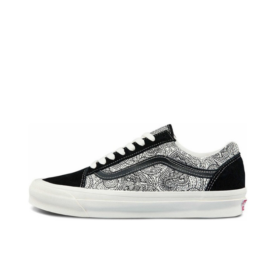 推荐商品：Vans/范斯 Old Skool 滑板鞋 板鞋 轻便防滑复古舒适经典 黑/白/腰花果