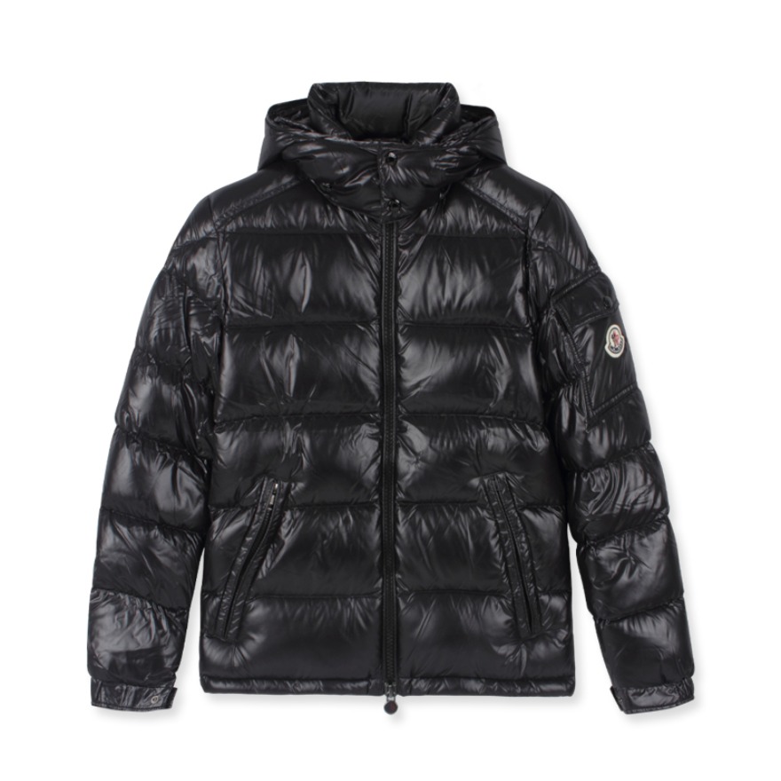 推荐商品：【田曦薇同款】Moncler/盟可睐 Maya系列滑雪季防水漆面亮面尼龙短款长袖拉链可脱卸连帽羽绒服 0911A5360068950 黑