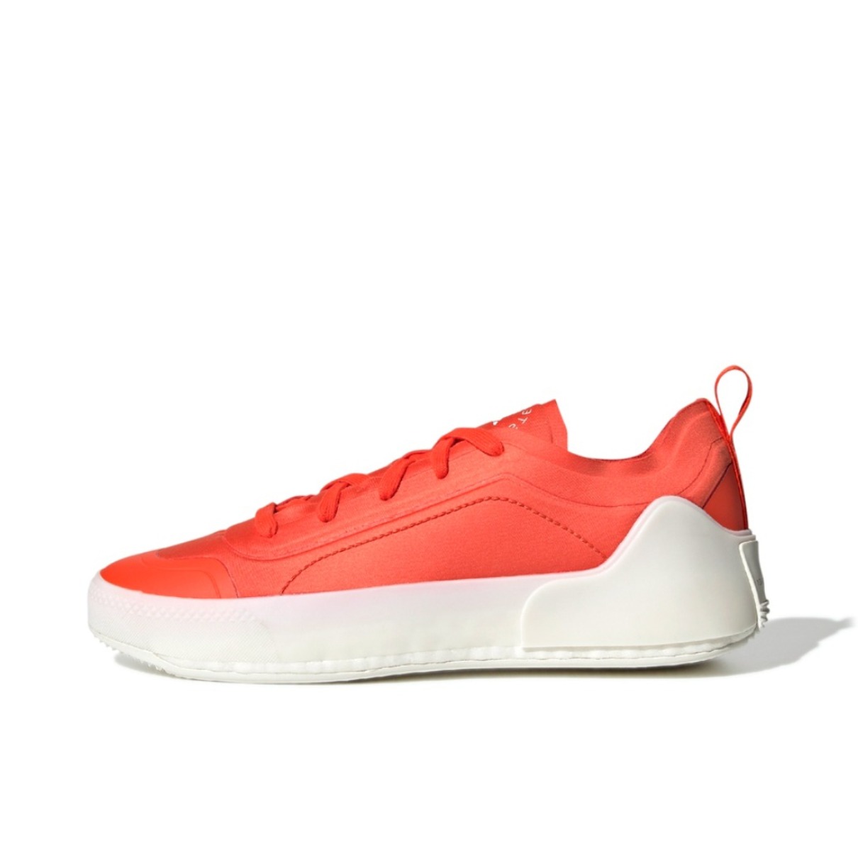 推荐商品：adidas Smc Treino S. 运动休闲鞋 时尚百搭舒适透气耐磨 女款/Stella McCartney联名/橙黄/蒸汽白