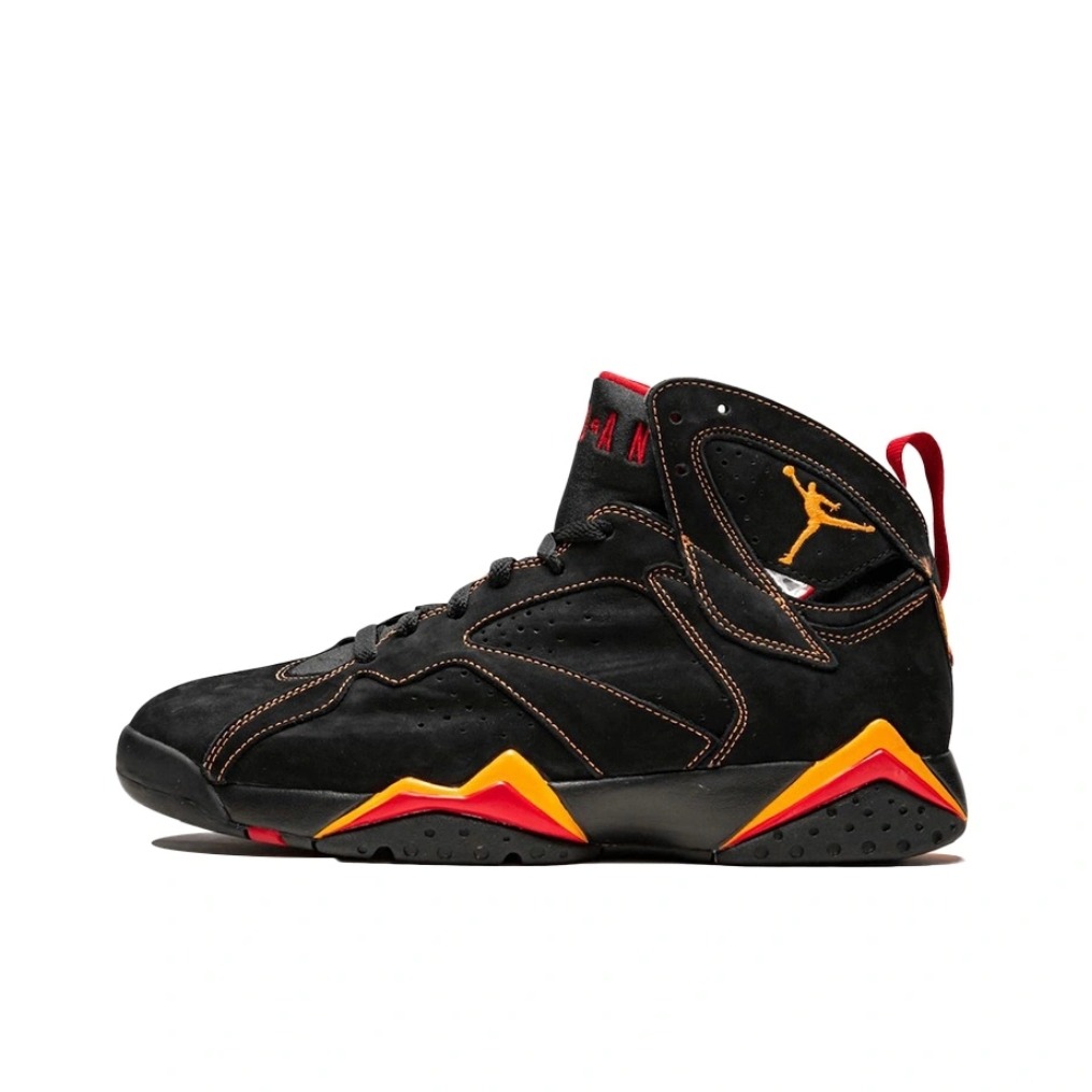 推荐商品：Air Jordan 7 运动休闲鞋 时尚防滑耐磨复古支撑合成革网布潮流 2022/黑色/红色/橙色