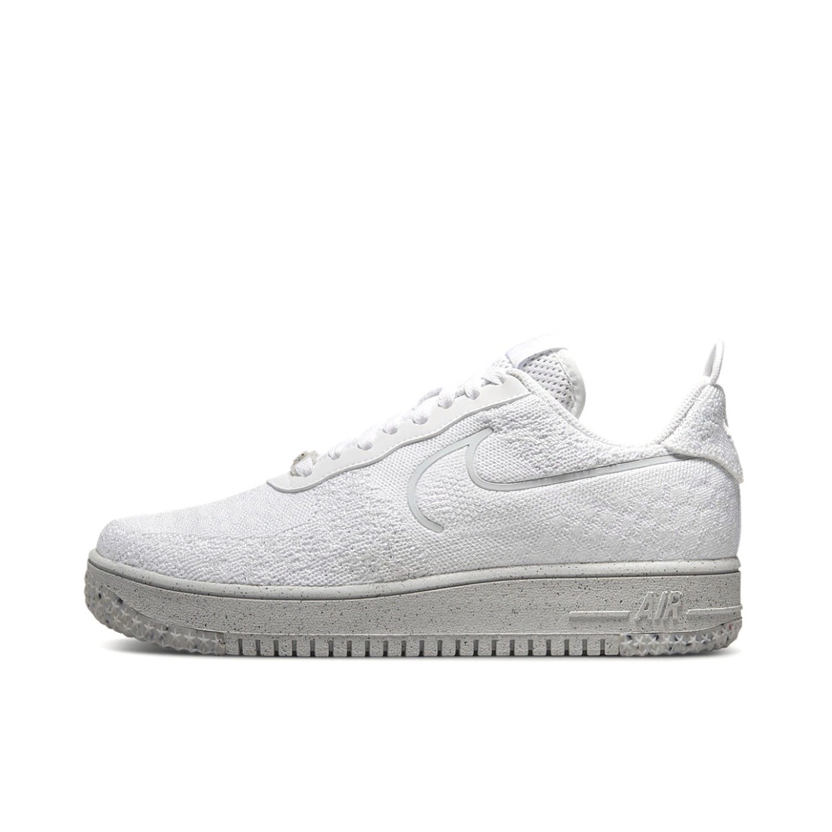 推荐商品：Nike Air Force 1 空军一号 板鞋 轻便舒适百搭耐磨防滑复古 低帮/乳白