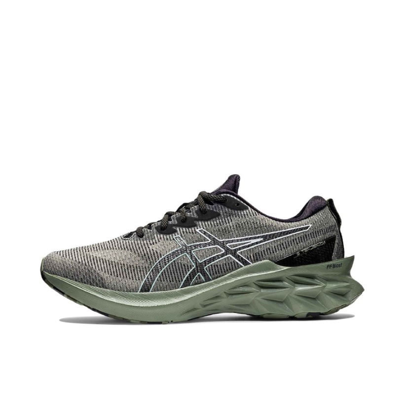 推荐商品：Asics/亚瑟士 Novablast 2 缓震回弹 防滑耐磨 舒适透气 支撑 时尚 织物 网布 跑鞋 灰色/绿色