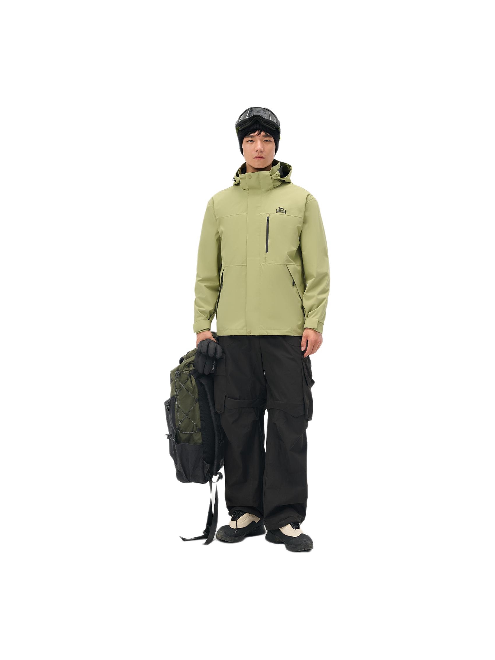 推荐商品：LONSDALE/龙狮戴尔 防风保暖防水冲锋衣 L413U21657 黄