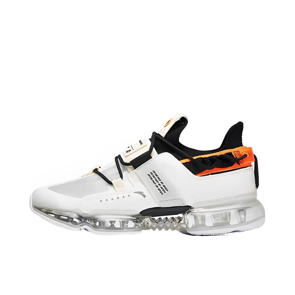 推荐商品：安踏 网面透气 防滑耐磨 全掌气垫 运动 跑鞋 112025530 燕麦白/黑