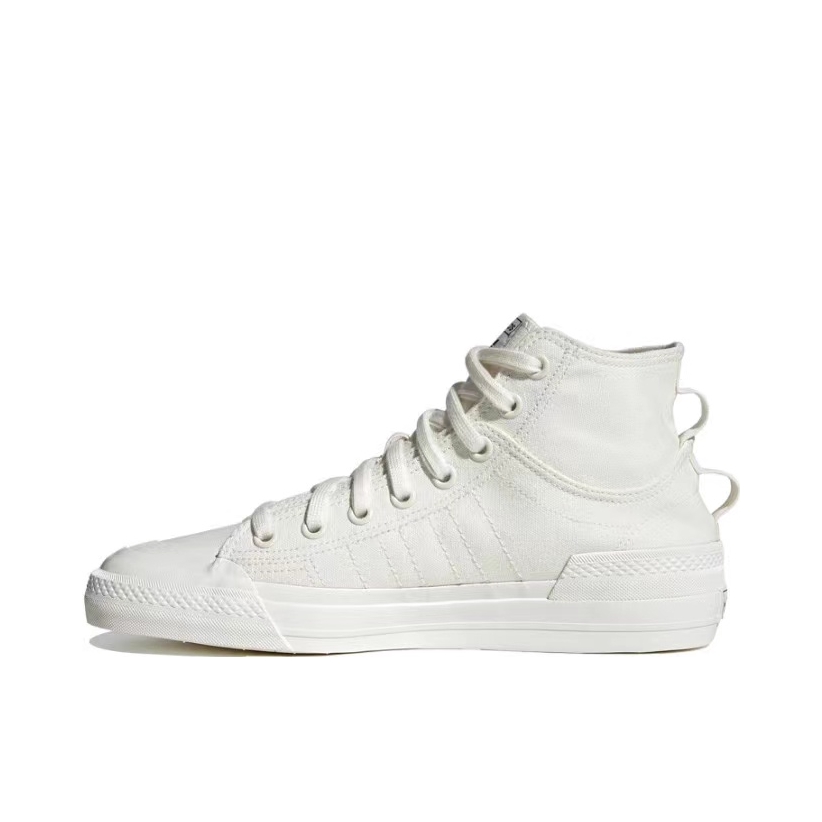 推荐商品：adidas Originals Nizza 经典复古 包裹性 轻便透气 防滑 增高 厚度 舒适 耐磨 帆布鞋 高帮/纯白