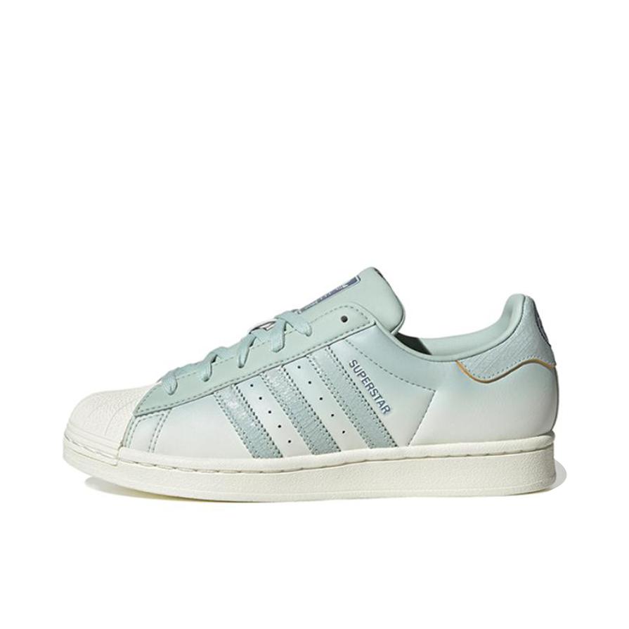 推荐商品：【宋雨琦同款】 adidas Originals Superstar 板鞋 轻便贝壳头薄底舒适百搭耐磨复古 女款/米白/青色