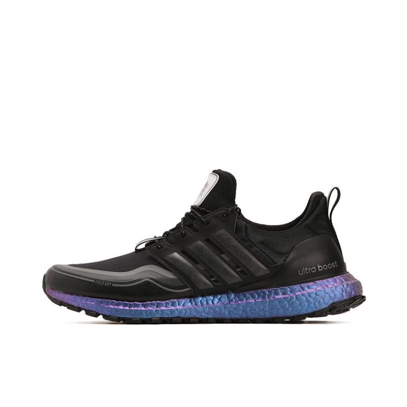 推荐商品：adidas UltraBoost DNA 跑鞋 防滑耐磨轻便透气织物网面缓震合成革支撑抗扭转轻运动回弹 黑色/紫镭射