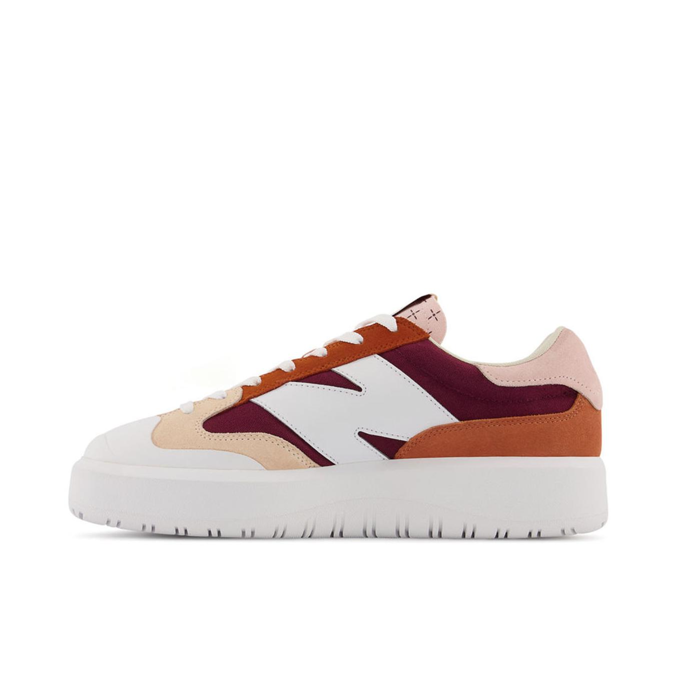 推荐商品：New Balance 302 减震 防滑耐磨 舒适百搭 复古 休闲 增高鞋 板鞋 粉色/白色/棕色