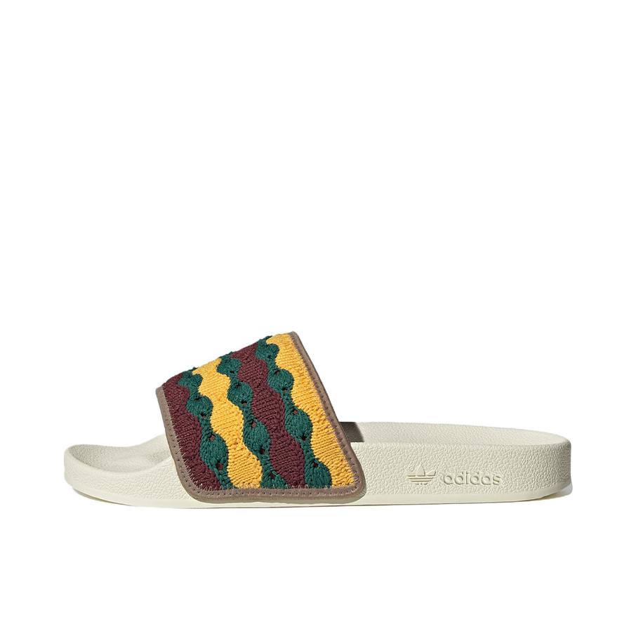 推荐商品：adidas Originals Adilette Slides 防滑耐磨 舒适轻便 休闲运动 外穿潮流 一字 拖鞋 黄色/棕色/绿色