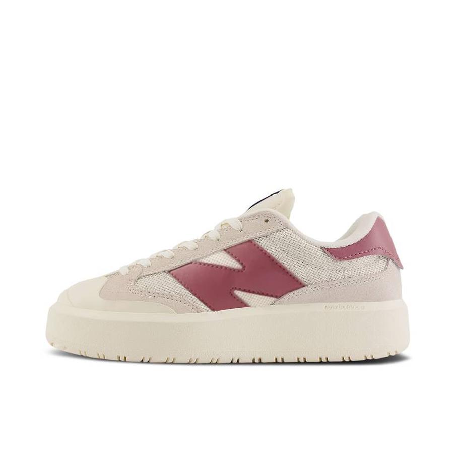 推荐商品：New Balance 302 减震 防滑耐磨 舒适百搭 复古 休闲 增高鞋 板鞋 米白/甘蔗红