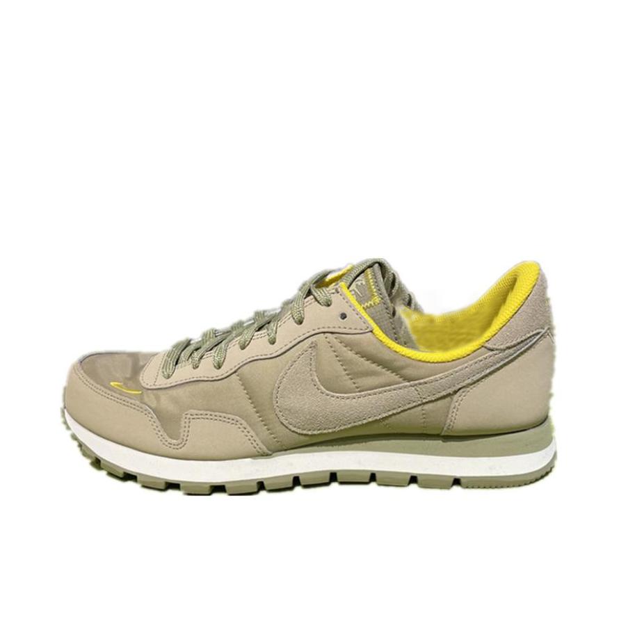 推荐商品：Nike/耐克 Air Pegasus 83 跑鞋 休闲复古防滑耐磨舒适透气缓震轻便运动低帮缓冲系带包裹性 军绿色