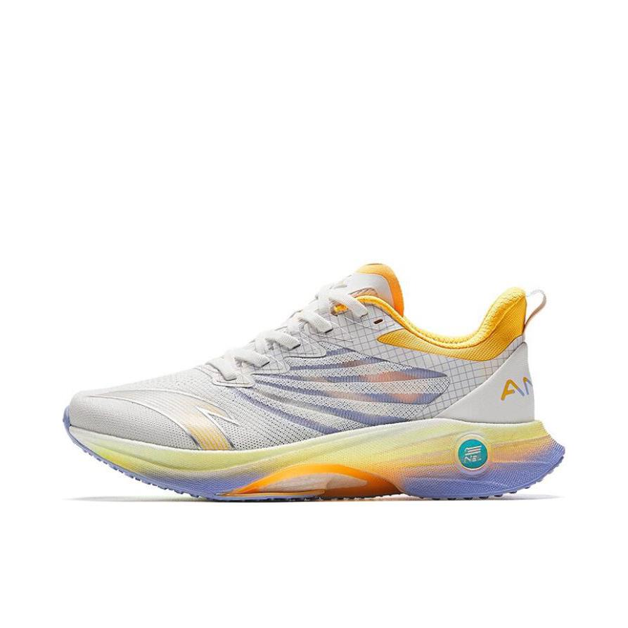 推荐商品：安踏/M MACH马赫 3.0 跑鞋 氮科技缓震轻便防滑耐磨透气马拉松速度训练体测软底 纸莎白/荧光芒果橙/水池蓝