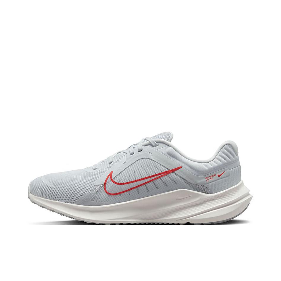 推荐商品：Nike Quest 5 跑鞋 缓震防滑耐磨支撑轻便透气轻质运动训练 灰色/红色