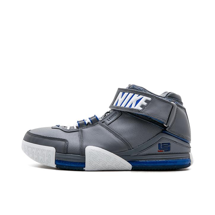 推荐商品：Nike Zoom LeBron 2 詹姆斯 稳定支撑 防滑耐磨 舒适缓震 包裹性 中帮 复古 篮球鞋 Cool Grey 全明星