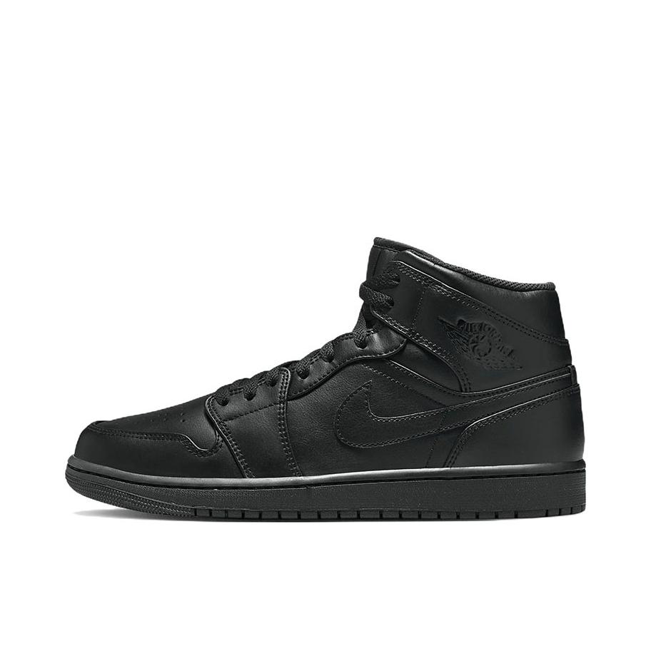 推荐商品：Air Jordan 1 板鞋 运动休闲鞋 复古潮流支撑合成革 Triple Black 中帮/纯黑/2022