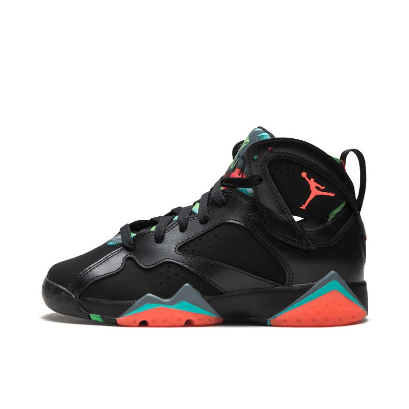 推荐商品：Air Jordan 7 运动休闲鞋 时尚防滑耐磨复古支撑合成革网布潮流 Barcelona Nights 巴塞罗那之夜