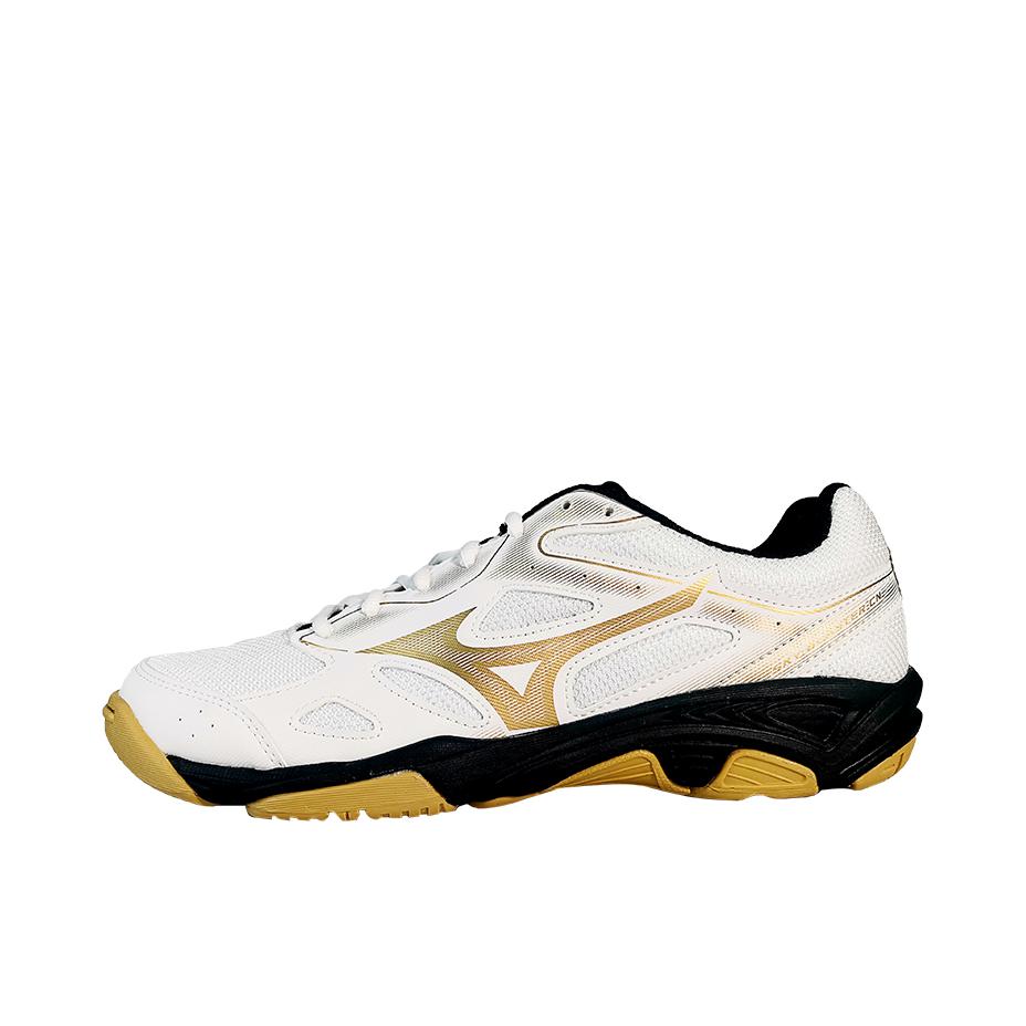 推荐商品：Mizuno/美津浓 Sky Blaster 防滑耐磨 运动休闲鞋 黑色/白色/黄色