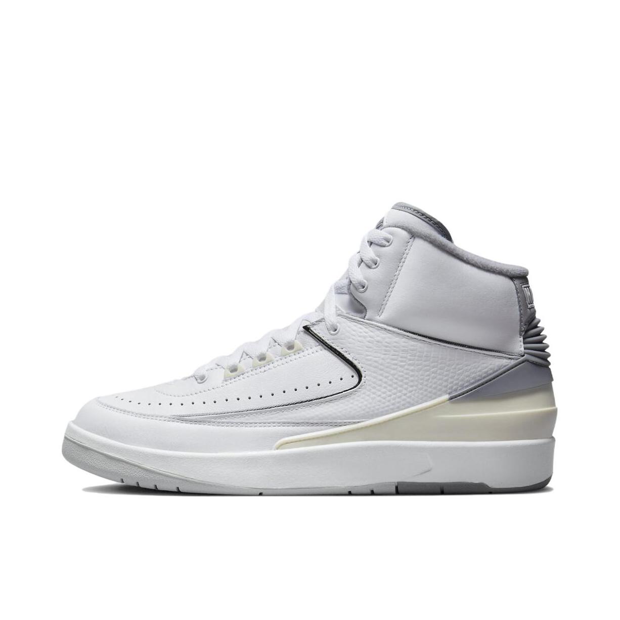 推荐商品：Air Jordan 2 运动休闲鞋 缓震防滑耐磨潮流复古包裹性 白色/水泥灰