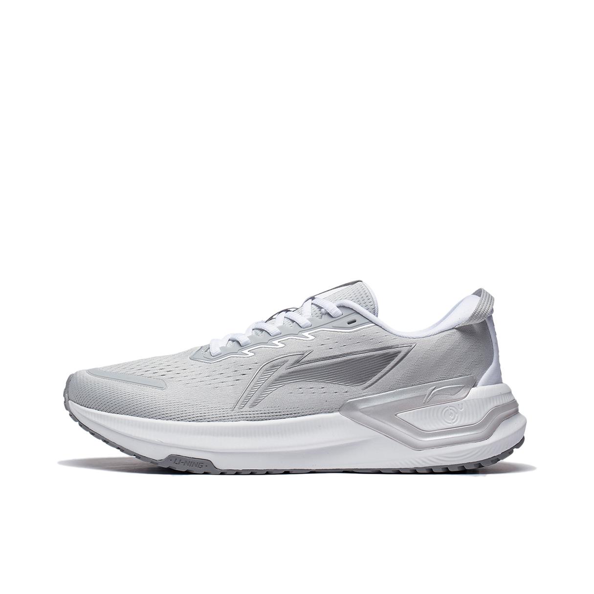 推荐商品：李宁 越影3 高回弹 支撑稳定 缓震 网面 耐磨防滑 透气 跑鞋 男款/川石灰/标准白