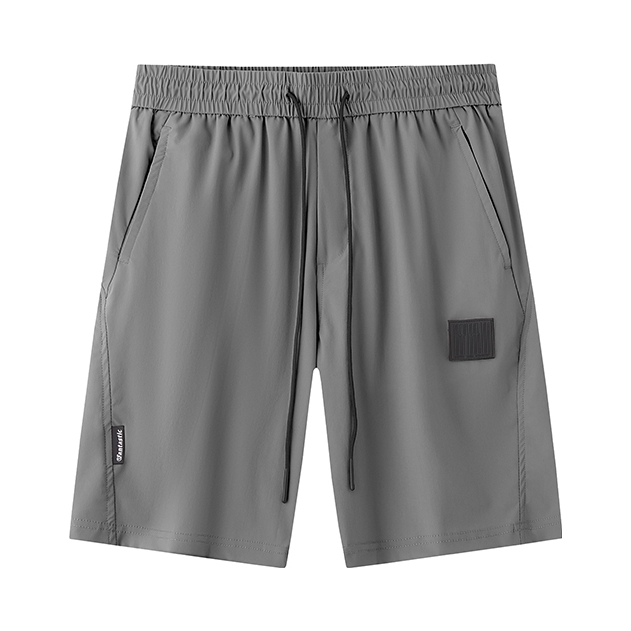 推荐商品：WOOG2005 四面弹冰丝凉感速干运动中腰系带五分休闲短裤 WK2302F8005 灰